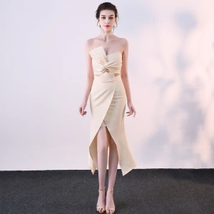 Sexy Champagne 2 Pièces Robe De Soirée 2019 Trompette Sirène Bustier Noeud Sans Manches Dos Nu Courte Robe De Ceremonie