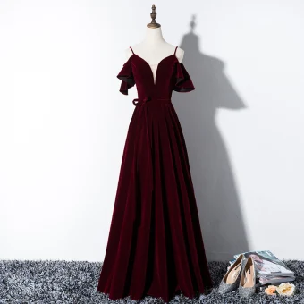 Elegante Bordeaux Avondjurken 2019 A Lijn Spaghettibandjes Suede Strik Korte Mouwen Ruglooze Lange Gelegenheid Jurken