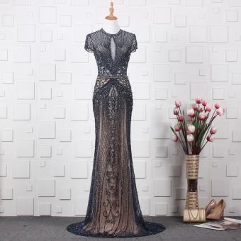 Luxe Bleu Marine Fait Main Perlage Robe De Soirée 2019 Trompette Sirène Encolure Dégagée Faux Diamant Cristal Manches Courtes Train De Balayage Robe De Ceremonie
