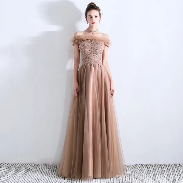 Chic / Beautiful Brown Prom Dresses 2019 A-Line / Princess Ruffle Off-The-Shoulder Beading Lace Flower Sequins Sleeveless Backless Floor-Length / Long Formal Dresses