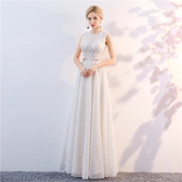 Chic Belle Blanche Robe De Soirée 2018 Princesse En Dentelle Métal Ceinture Encolure Dégagée Transparentes Sans Manches Dos Nu Longue Robe De Ceremonie