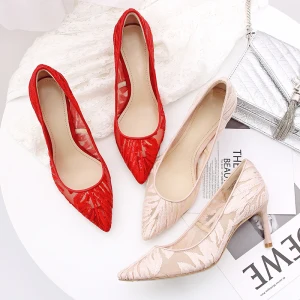 Chic Belle Rouge Chaussure De Mariée 2019 En Dentelle Paillettes 7 Cm Talons Aiguilles À Bout Pointu Percé Mariage Escarpins