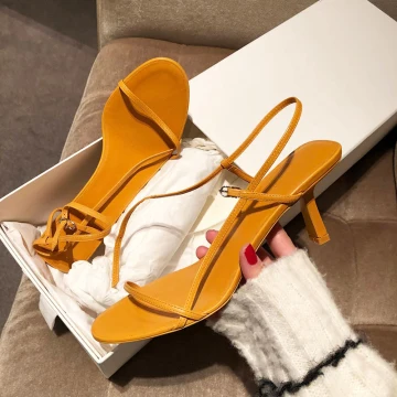 Mode Enkla Gul Casual Sandaler Dam 2019 Ankelband 6 Cm Stilettklackar Peep Toe Sandaler