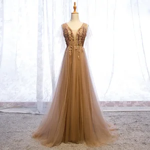 Élégant Champagne Robe De Soirée 2019 Princesse V Cou Perlage Faux Diamant Appliques En Dentelle Fleur Manches Courtes Dos Nu Train De Balayage Robe De Ceremonie