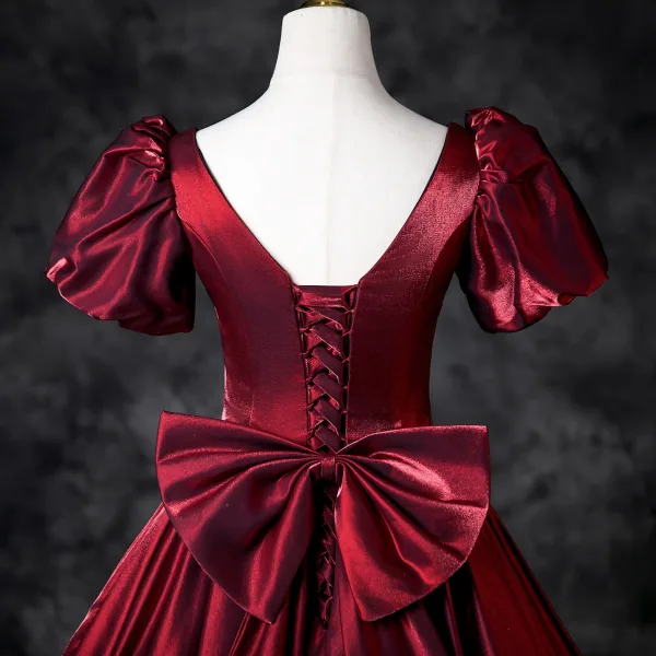 Vintage / Retro Burgundy Prom Dresses 2025 Ball Gown Square Neckline Puffy Short Sleeve Backless Bow Floor-Length / Long Prom Formal Dresses
