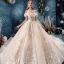 Luxe Champagne Robe De Mariée 2019 Robe Boule De l'épaule Perlage Paillettes En Dentelle Fleur Sans Manches Dos Nu Royal Train