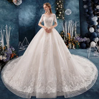 Chic Ivoire Robe De Mariée 2019 Princesse Encolure Dégagée Perlage Paillettes Perle En Dentelle Fleur Manches Courtes Dos Nu Cathedral Train