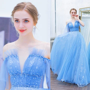 Elegante Blauw Avondjurken 2019 A Lijn Ronde Hals Kralen Pailletten Ster Korte Mouwen Ruglooze Sweep Trein Gelegenheid Jurken