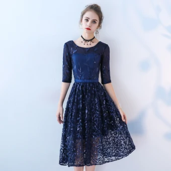 Chic Belle Bleu Marine De Retour Robe De Graduation 2018 Princesse En Dentelle Fleur Paillettes Encolure Dégagée 3 4 Manches Courte Robe De Ceremonie