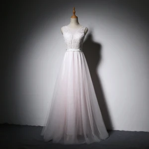 Élégant Blanche Perle Rose Robe De Soirée Princesse 2018 Perle Bouton Recouvert En Dentelle Fleur Ceinture Encolure Dégagée Sans Manches Longue Robe De Ceremonie