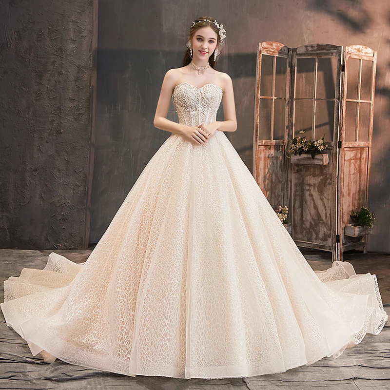 Luksus Champagne 2019 Brudekjoler Prinsesse Kjæreste Beading Blonder Blomst Uten Ermer Ryggløse Royal Train