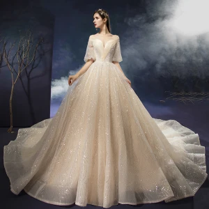 Charmant Champagne Robe De Mariée 2019 Princesse Encolure Dégagée En Dentelle Fleur Perlage Paillettes 1 2 Manches Dos Nu Cathedral Train Mariage