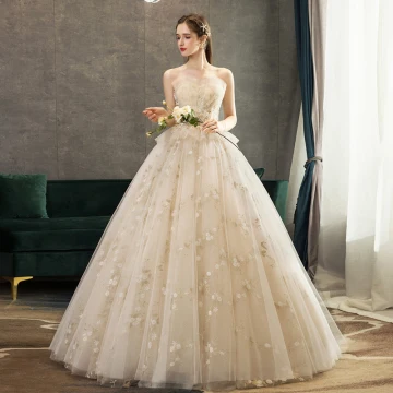 Abordable Champagne Robe De Mariée 2019 Princesse Amoureux Perlage Cristal Paillettes En Dentelle Fleur Sans Manches Dos Nu Longue
