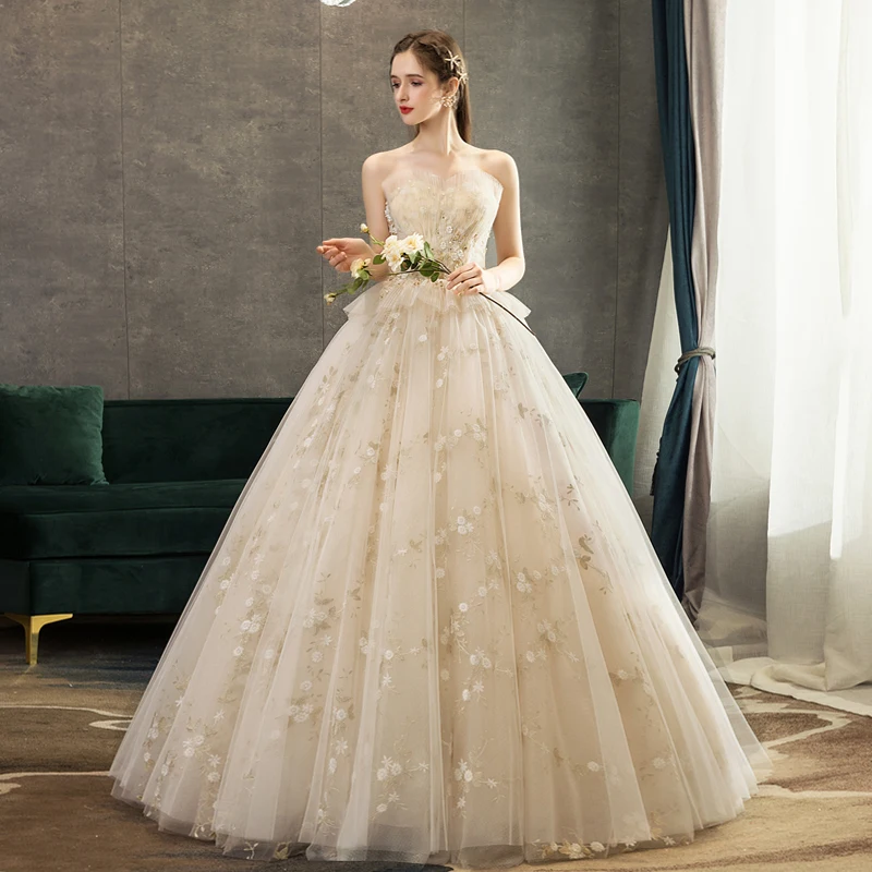 Rimelig Champagne Brudekjoler 2019 Prinsesse Kjæreste Beading Krystall Paljetter Blonder Blomst Uten Ermer Ryggløse Lange