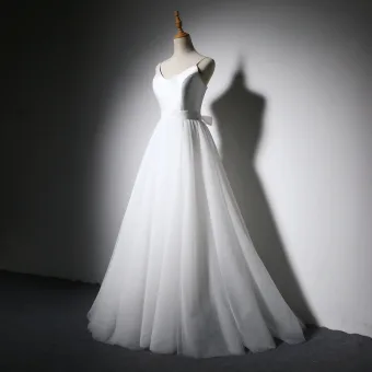 Modest Simple Ivory Wedding Dresses 2018 A Line Princess Bow Spaghetti Straps Backless Sleeveless Sweep Train Wedding