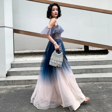 Chic Belle Dégradé De Couleur Robe De Soirée 2019 Princesse Bretelles Spaghetti Sans Manches Dos Nu Longue Robe De Ceremonie