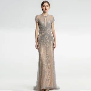 Haut De Gamme Champagne Robe De Soirée 2019 Trompette Sirène Encolure Dégagée Fait Main Perlage Cristal Faux Diamant Manches Courtes Longue Robe De Ceremonie