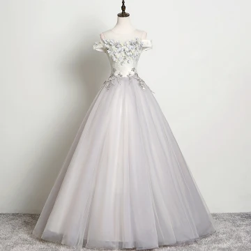 Élégant Gris Robe De Bal 2019 Princesse Encolure Dégagée Perle Faux Diamant Appliques En Dentelle Fleur Sans Manches Dos Nu Longue Robe De Ceremonie