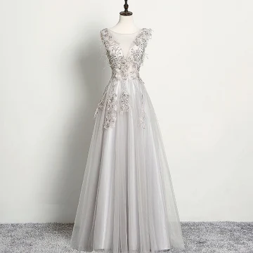 Snygga Fina Grå Aftonklänningar 2019 Prinsessa Ärmlös Beading Rhinestone Spets Blomma Urringning Halterneck Långa Formella Klänningar