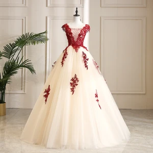 Stilig Champagne Balklänningar 2019 Prinsessa Urringning Beading Kristall Spets Blomma Ärmlös Halterneck Långa Formella Klänningar