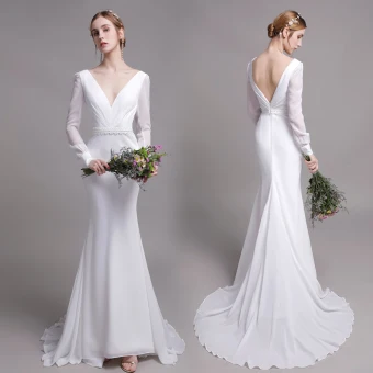 Charmant Couleur Unie Blanche Plage Robe De Mariée 2019 Trompette Sirène V Cou Perle En Dentelle Fleur Ceinture Manches Longues Dos Nu Train De Balayage