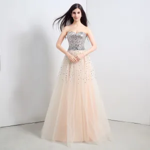 Sparkly Champagne Ballkjoler 2018 Prinsesse Beading Paljetter Krystall Kjæreste Ryggløse Uten Ermer Lange Formelle Kjoler