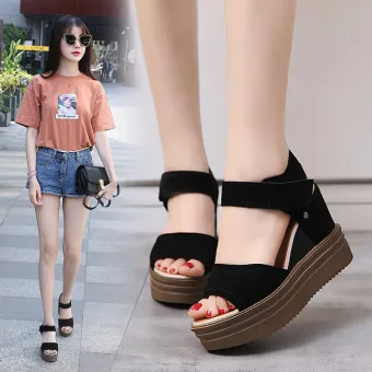 Mooie Prachtige Zwarte Straatkleding Suede Sandalen Dames 2021 8 Cm Sleehakken Waterdichte Peep Toe Sandalen
