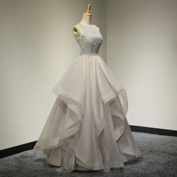 Chic / Beautiful Grey Prom Dresses 2017 Formal Dresses Evening Dresses  A-Line / Princess Scoop Neck Sleeveless Beading Ruffle Backless Organza