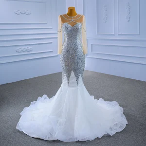 Sparkly Sjarmerende Sølv Beading Paljetter Rhinestone 2021 Trompet Havfrue Scoop Halsen Langermede Domstol Tog Brudekjoler