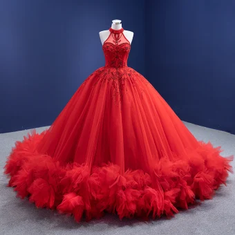 Charmant Rouge Volants Robe De Mariée 2021 Robe Boule Col Haut Perlage Faux Diamant Sans Manches Dos Nu Cathedral Train Mariage