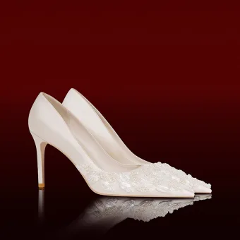 Élégant Ivoire Satin Perle Mariage Escarpins Talons Hauts 2021 8 Cm Talons Aiguilles À Bout Pointu Chaussure De Mariée