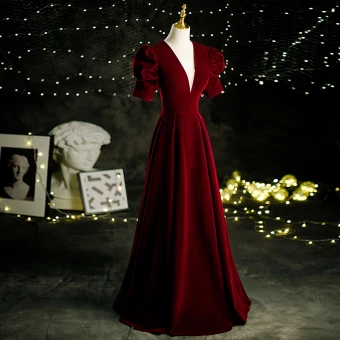 Vintage Originale Bordeaux Daim Robe De Bal 2021 Princesse V Cou Manches Courtes Dos Nu Longue Robe De Ceremonie