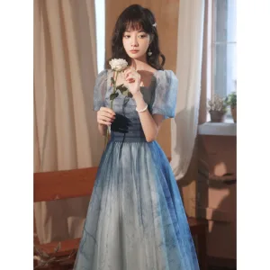Chic Belle Océan Bleu Dégradé De Couleur Robe De Bal 2021 Princesse Encolure Carrée Manches Courtes Dos Nu Longue Robe De Ceremonie