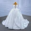 Luxus / Herrlich High End Weiß Perle Spitze Blumen Brautkleider / Hochzeitskleider 2021 Ballkleid Satin Rundhalsausschnitt Ärmellos Rückenfreies Kapelle-Schleppe Hochzeit