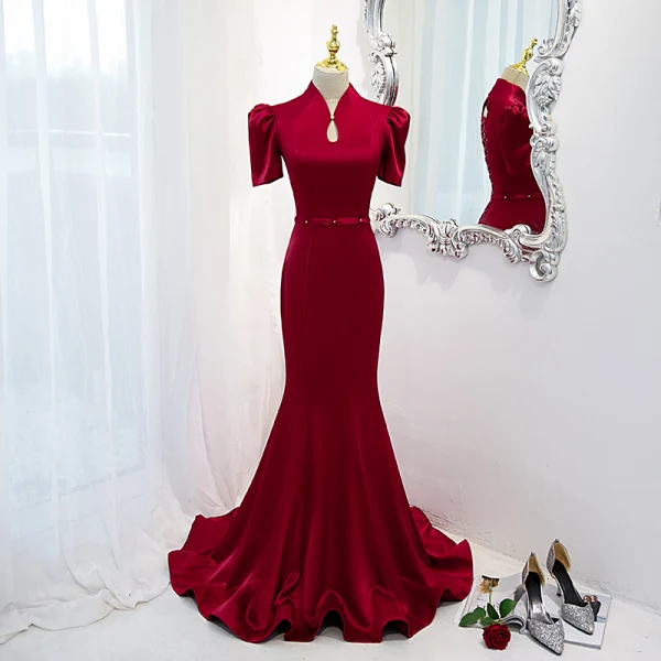 Chic / Beautiful Burgundy Satin Cheongsam / Qipao Evening Dresses 2021 A-Line / Princess High Neck Backless Rhinestone Sash Short Sleeve Floor-Length / Long Evening Party