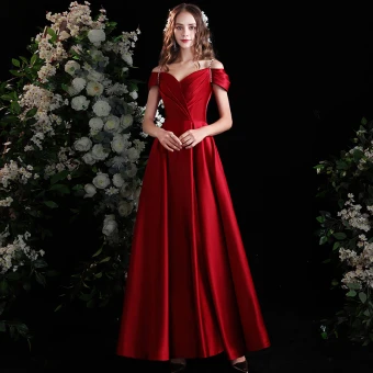 Élégant Bordeaux Satin Robe De Bal 2021 Princesse Manches Courtes Dos Nu Longue Promo Robe De Ceremonie