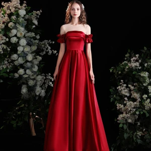 Élégant Bordeaux Satin Robe De Bal 2021 Princesse Encolure Dégagée Volants Manches Courtes Dos Nu Longue Robe De Ceremonie