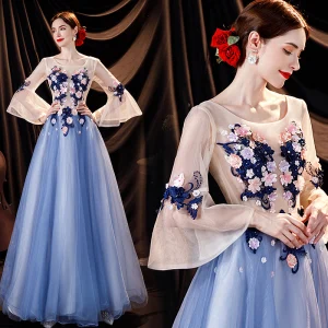 Fée Des Fleurs Bleu Ciel Perle En Dentelle Fleur Appliques Robe De Bal 2021 Princesse U Cou Manches De Cloche Dos Nu Longue Robe De Ceremonie