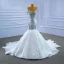 Luxus / Herrlich Fabelhaft Weiß Brautkleider / Hochzeitskleider 2021 Meerjungfrau Bandeau Perlenstickerei Strass Spitze Blumen Ärmellos Rückenfreies Kathedrale Schleppe Hochzeit