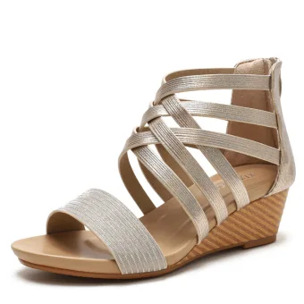 Bohemliv Snygga Fina Guld Gatukläder Sandaler Dam 2021 5 Cm Kilklackar Peep Toe Sandaler