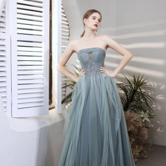 Simple Bleu Ciel Perlage Robe De Bal 2021 Princesse Bustier Sans Manches Dos Nu Longue Robe De Ceremonie