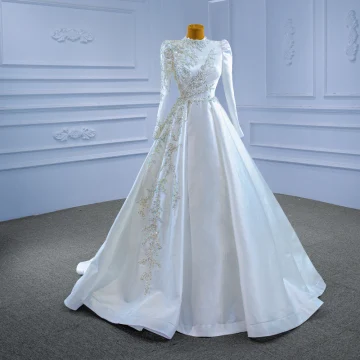 Haut De Gamme Élégant Ivoire Satin Robe De Mariée 2021 Princesse Col Haut Perlage Perle Paillettes Manches Longues Train De Balayage Mariage