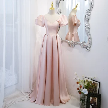 Eleganta Godis Rosa Satin Balklänningar 2021 Prinsessa Pärla V Hals Pösigt Korta Ärm Halterneck Långa Formella Klänningar