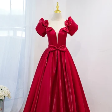 Élégant Bordeaux Noeud Satin Robe De Bal 2021 Princesse Encolure Carrée Manches Courtes Longue Robe De Ceremonie
