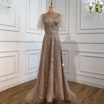 Scintillantes Haut De Gamme Perlage Paillettes Doré Robe De Soirée 2021 Princesse Encolure Carrée Ceinture Manches Courtes Dos Nu Longue Robe De Ceremonie