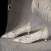 Elegant White Lace Flower Wedding Shoes 2021 3 cm Stiletto Heels Low Heel Pointed Toe Wedding Pumps High Heels