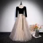Élégant Noire Robe De Bal 2022 Princesse Encolure Carrée Étoile Paillettes Ceinture Noeud 3/4 Manches Longue Robe De Ceremonie