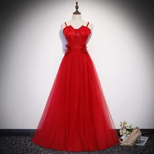 Classy Solid Color Red Evening Dresses 2019 A Line Princess Spaghetti Straps Beading Lace Flower Appliques Pearl Sleeveless Backless Floor Length Long Formal Dresses