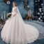 Charmant Ivoire Robe De Mariée 2019 Princesse V-Cou Perlage Paillettes Appliques Perle En Dentelle Fleur Sans Manches Dos Nu Watteau Train