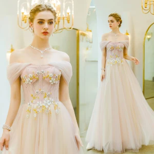 Chic Beautiful Blushing Pink Evening Dresses 2019 A Line Princess Off The Shoulder Rhinestone Lace Flower Sleeveless Backless Floor Length Long Formal Dresses